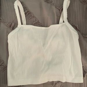 White seamless tank